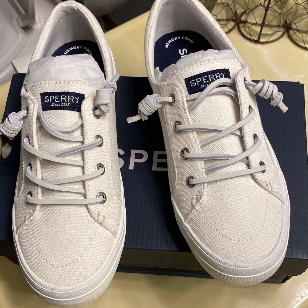Sperry White  Canvas Sneakers